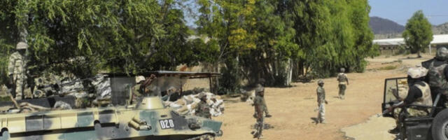 Више нигеријских војника убијено у нападима исламистичких група