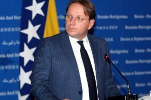 Вархељи: БиХ би у наредних месец дана могла добити статус кандидата