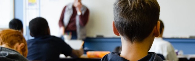 Koronom zaraženo 98 đaka, ceo razred u samoizolaciji