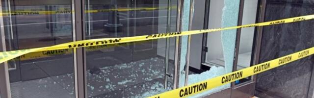 KRVAVI PIR ISPRED SEDIŠTA STRANKE! Bomba raznela petoro, među žrtvama ŽENE I DECA! Haos i plač na ulicama, ima mnogo ranjenih!