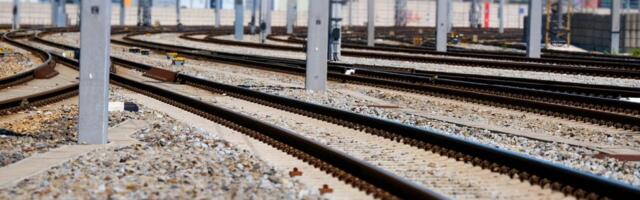 VIDEO: Kina postigla rekordnih 800km/h na testu voza velike brzine