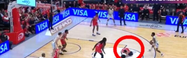 Ovo je bilo brutalno! Žan Montero "izlomio kolena" Vasi Miciću, bacio ga na pod, a hladnokrvno "zgazio" Hapoel