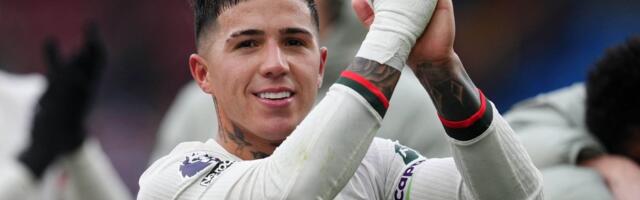 Čelsi ređa pobede kao na traci: Plavci prišli Arsenalu na tri boda minusa, Barnli im došao kao doručak