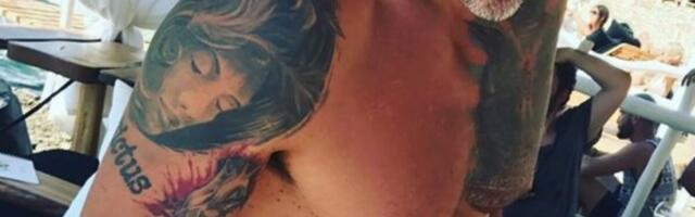 LEŽERAN I LAGAN, U POZADINI FINA MUZIKICA, A ON MAZI NJEGA: Nismo dugo videli Čedu Jovanovića u ovom izdanju! FOTO