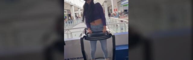 Devojka ne zna gde je: Probala virtuelnu realnost  (VIDEO)