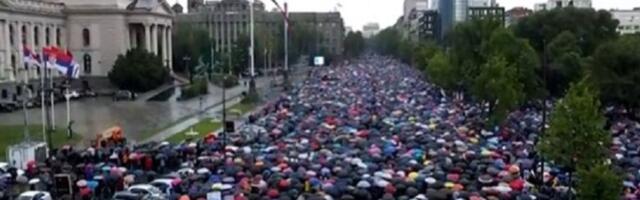 A ovako izgleda masovni skup iz drona (VIDEO)