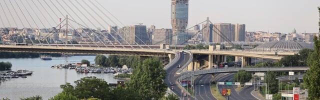 Sudaraju se busevi i kola: Kolaps na BG mostovima (VIDEO)