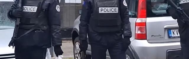 RAFALI NA JUGU SRBIJE! Muškarac posle svađe na parkingu izvadio KALAŠNJIKOV!