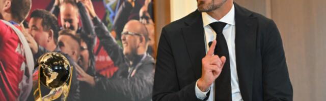 Novi selektor "orlova" na "Marakani": Paunović iz prvog reda gleda Zvezdu protiv Lila (VIDEO)