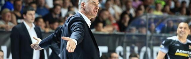 DA LI BI SRPKI TRENER TREBALO DA UĐE U ANALE?! Jovanović posle nesvakidašnje utakmice prozvao sudije u ABA ligi