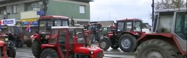 Večeras u Mrčajevcima sastanak udruženja poljoprivrednika koji blokiraju puteve