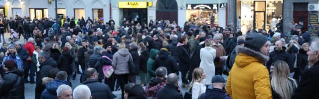 "Studenti" od 50+ godina! Ušli u 81 semestar: Građani na mrežama oglilo blokaderske laži (FOTO)