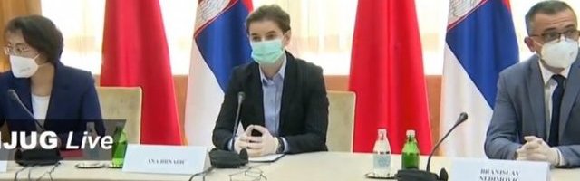 (UŽIVO) POTPISIVANJE SPORAZUMA O KINESKOJ DONACIJI LABORATORIJE ZA TESTIRANJE NA KORONAVIRUS: Pratite uživo na Informer.rs