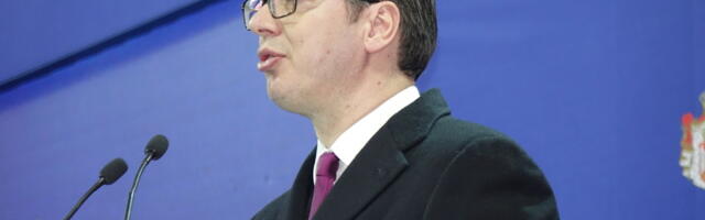 Vučić: Cene prehrambenih proizvoda niže 15 do 20 odsto