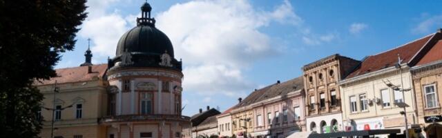 Naselje u Srbiji sa najbezobraznijim imenom: Svi UMIRU OD BLAMA kad treba da kažu odakle su, a postoje 2 teorije o dobijanju naziva (VIDEO)