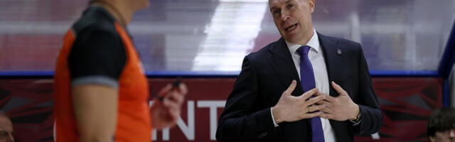 Traži se zamena, a Ocokoljić želi da ostane: Svakome je želja da bude glavni trener