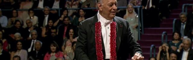 Spekatkl Beogradske filharmonije u Indiji: Stajaće ovacije, rođendanska pesma za Mehtu