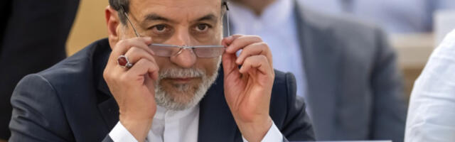 Аракчи Саудијској Арабији: Избаците америчку војску са своје територије