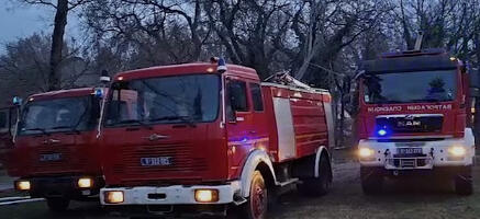 Drama na Dunavu kod Apatina: Veliki požar na brodu (VIDEO)