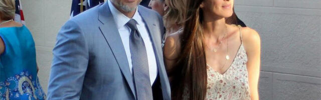 ČEDINA BIVŠA ŽENA UŽIVA S NOVIM DEČKOM U AMERICI: U nekadašnji porodični dom upali IZVRŠITELJI, a ona sad OVAKO živi!