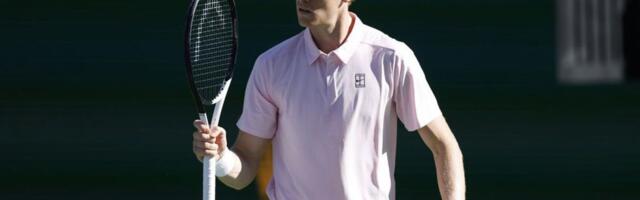 Siner furiozno do trećeg kola u Indijan Velsu!