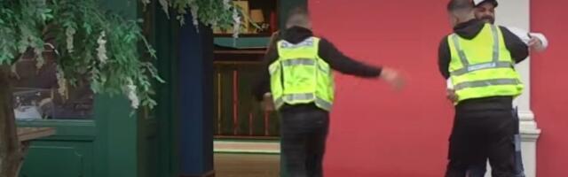 Jezive scene u Eliti, trudna Anita prošla kroz staklo: Luku obezbeđenje bacilo na pod