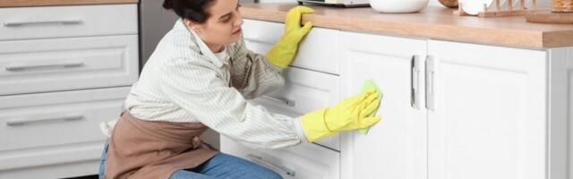 Kuhinja vam je stalno masna? Uz ove trikove ćete zaboraviti na ribanje - čista za tren