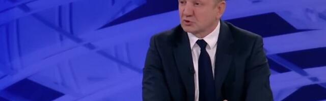 "NE MOŽETE SA 20 GODINA IMATI DOVOLJNO ZNANJA I VODITI DRŽAVU" Đilas isprozivao studente blokadere: Narod neće da glasa za nešto što ne zna... (VIDEO)