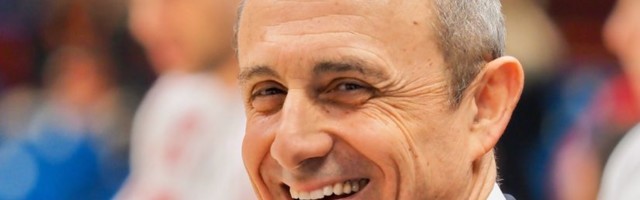 Treće poluvreme na italijanski način, Trinkijeri iznervirao Mesinu: Želim vam srećan je.eni let (VIDEO)