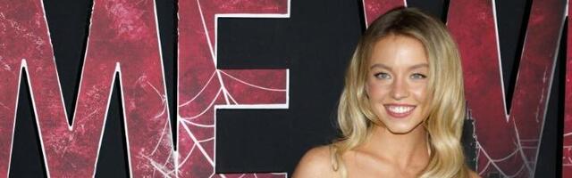 Nakon raskida veridbe, NAJLEPŠA mlada glumica na svetu UHVAĆENA sa poznatim FRAJEROM (VIDEO, FFOTO)