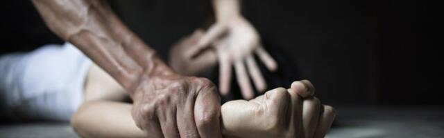 DRAMA u Prokuplju: Pedofil upao u sobu devojčice i pokušao da je obljubi dok je spavala