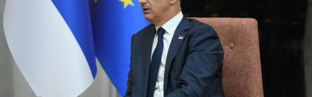 "Suočavamo se sa krizama, neprijatelji nas dele"