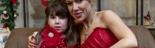 ZBOG ĆERKE JOVANE JEREMIĆ PLAČE CELA NACIJA! Mala Lea krenula u prvi razred, voditeljka objavila najemotivniji snimak!