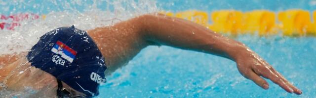 Srbin "pokorio" Ameriku! Barna slavio na prestižnom mitingu, iza njega ostao svetski šampion