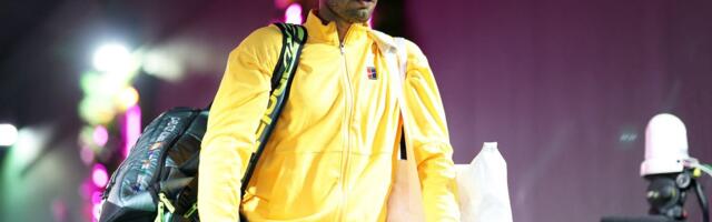 Poruka na torbi za rekete Karlosa Alkarasa o kojoj svi pričaju /FOTO/