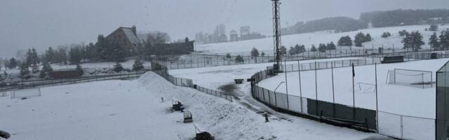VEĆ PALO 10 CM SNEGA, VEJE I NA TARI I ZLATIBORU: Pogledajte slike sa srpskih planina, krupne pahulje i dalje padaju