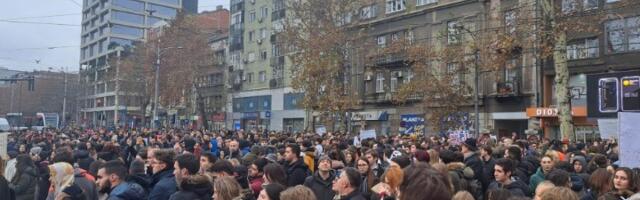 "EXPODIRAĆU": Nova blokada studenata u centru BG (FOTO)