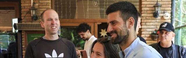 Nole jednim potezom oduševio publiku na Novom Beogradu (VIDEO)
