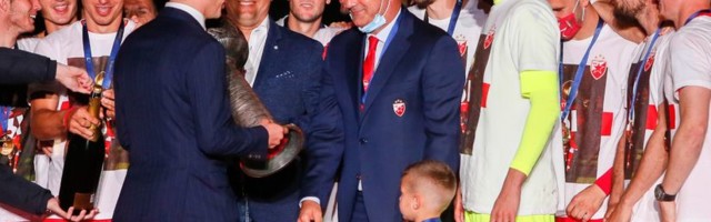 Milojević hvali: Zvezda lepo igra, a Deki Stanković dobro radi