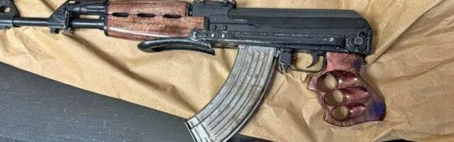 Pogledajte gde je pokušao da sakrije oružje: Uhapšen muškarac na Batrovcima (FOTO/VIDEO)