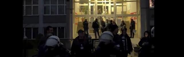 Okupljanje u Kuli, Žandarmerija stala između opštine i građana