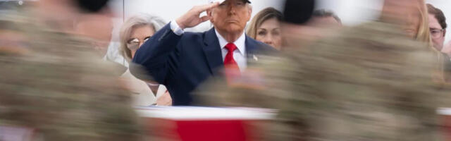 Излазак из НАТО-а није у Трамповим рукама