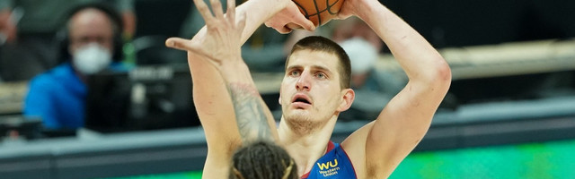 POTEZ GENIJA: Nikola Jokić i dodavanje od 0,8 sekundi! Najbolja vest za Denver je partija karijere igrača koji - NIJE SRBIN! /VIDEO/
