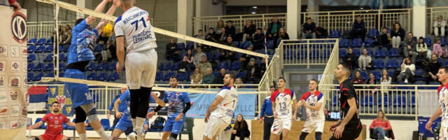 Odbojkaši VGSK-a prošetali kroz Leskovac