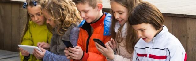 Uzeli su đacima telefone i ukinuli društvene mreže: Rezultati eksperimenta su ZAPANJUJUĆI