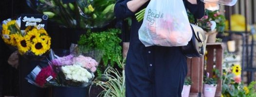 U poslednjoj letnjoj nedelji kopiramo savršenu casual eleganciju Charlize Theron