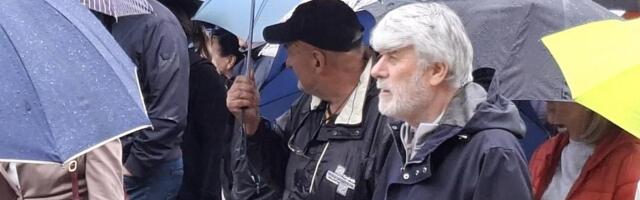 Zuja bogatiji za 1.025 evra od današnjeg TV i radio prenosa skupštine