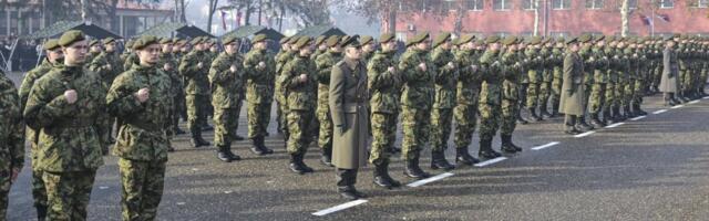 Služimo Srbiji! Ovako je bilo na polaganju zakletve vojnika polaznika kursa za podoficire