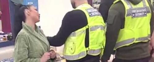 POLICIJA ODVODI MAJU MARINKOVIĆ IZ RIJALITIJA: Nakon što je UNAKAZILA Boginju, uneta informacija iz spoljnog sveta! (VIDEO)