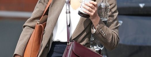 Najlepši i najjednostavniji outfit Jessice Albe koji kopiramo ove jeseni